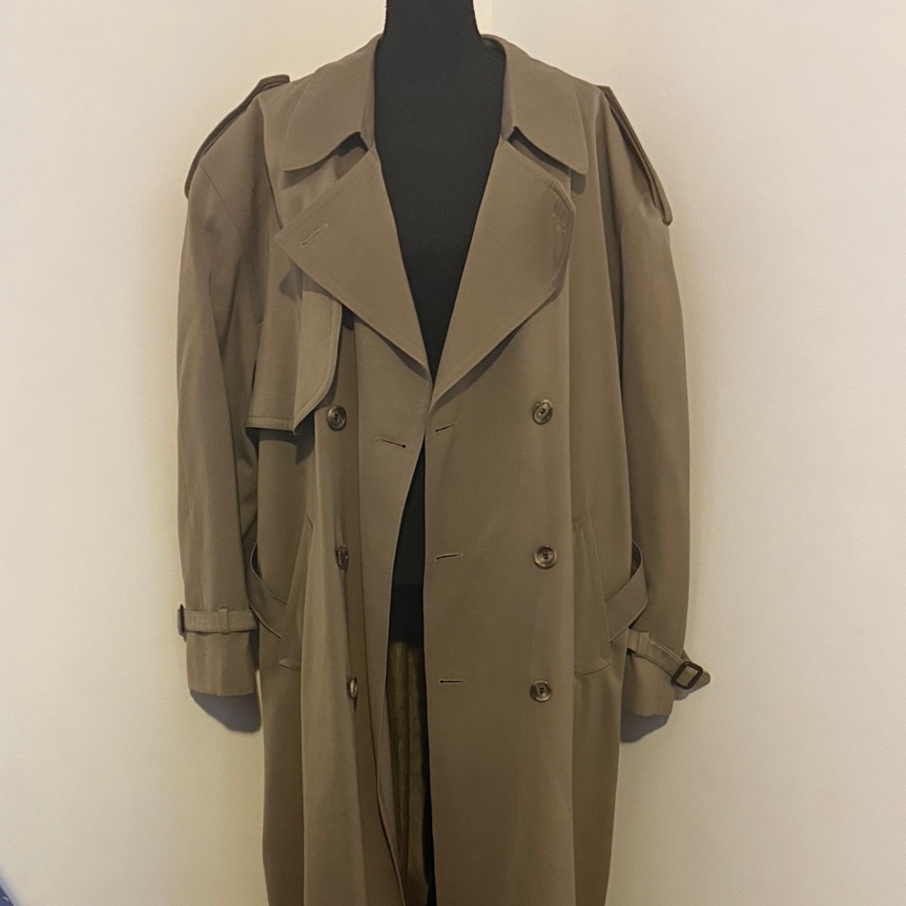 Men's Tan Trench Coat